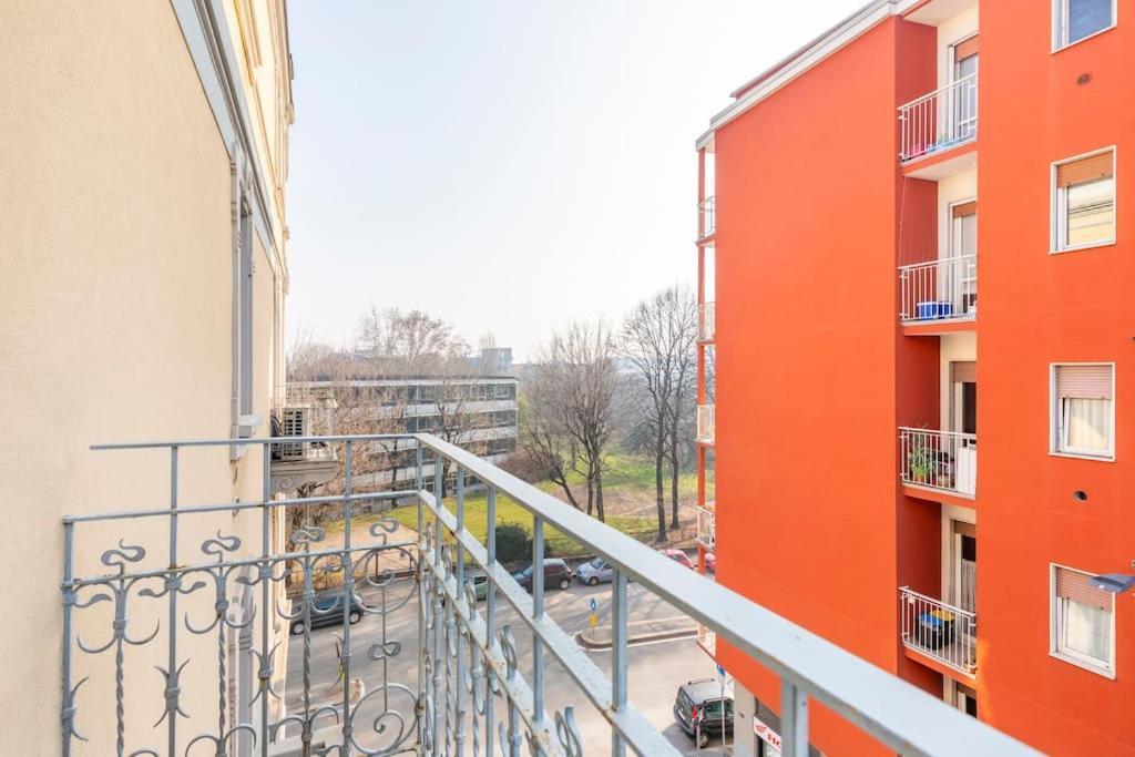 Modern Apartment In Milano Centrale Next To Metro M5 - Sarca 73 Exterior foto