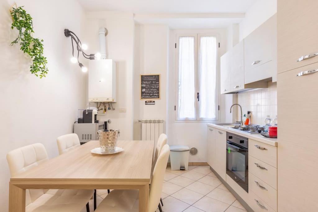 Modern Apartment In Milano Centrale Next To Metro M5 - Sarca 73 Exterior foto